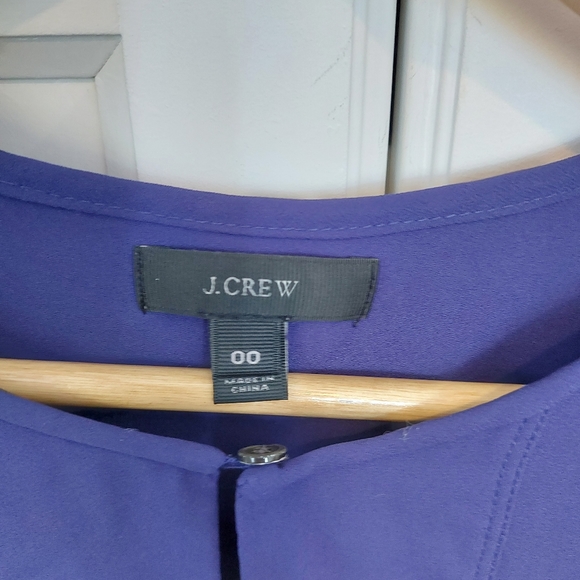 J Crew Sleeveless Top Womens 00 Purple V Neck Tunic Curved Hem Polyester - Picture 3 of 5